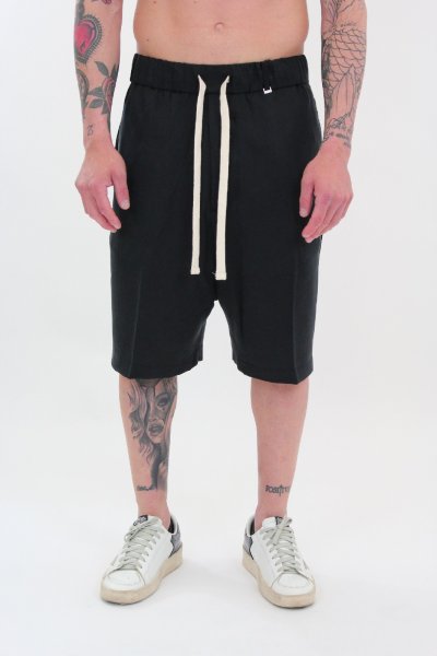 BERMUDA UOMO NERO UOMO DISCLAIMER 23EDS53455